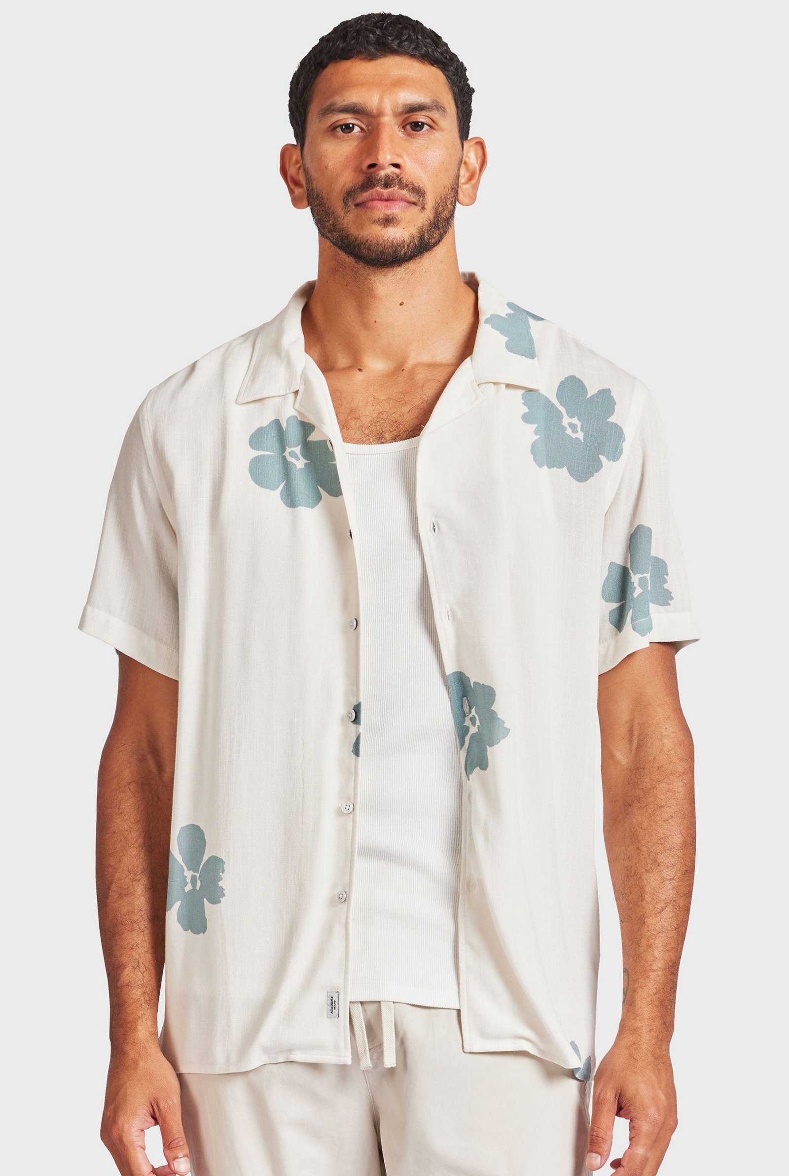 BRONSONSHIRT-NATURAL-B.jpg Bronson Short Sleeve Shirt - Image 1