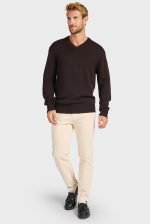 Portland Merino V-Neck - Image 4