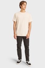 Roth Tee